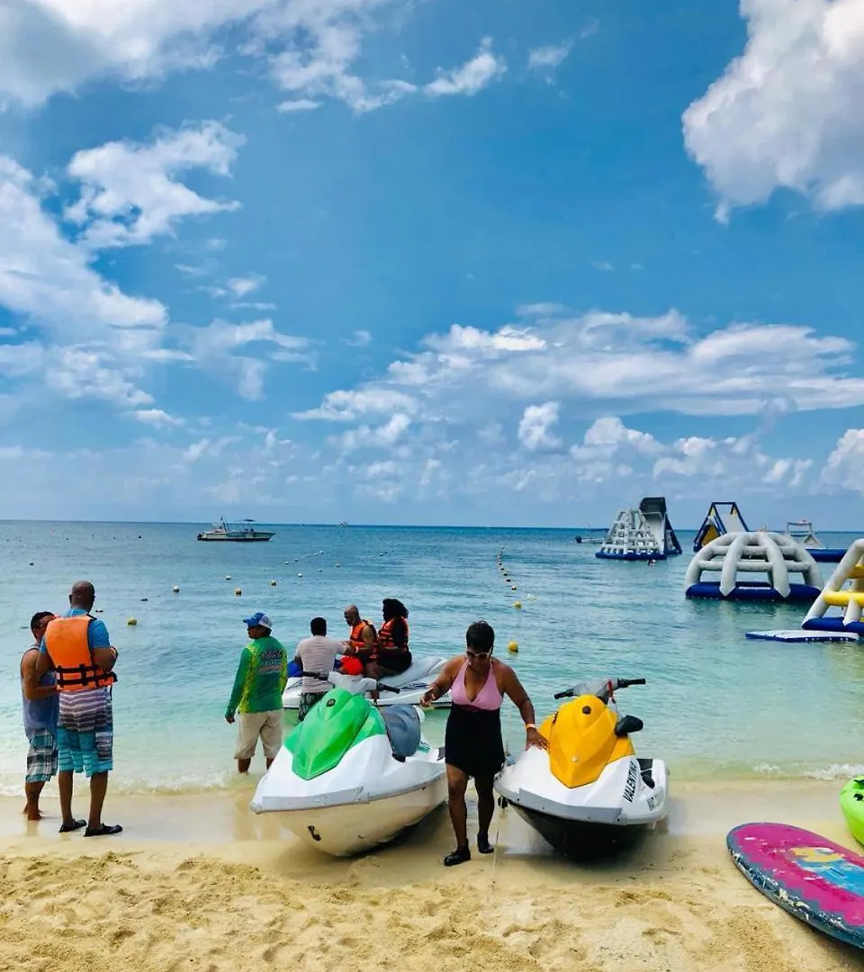 Ocean Beach V.I.P Apartment Cozumel