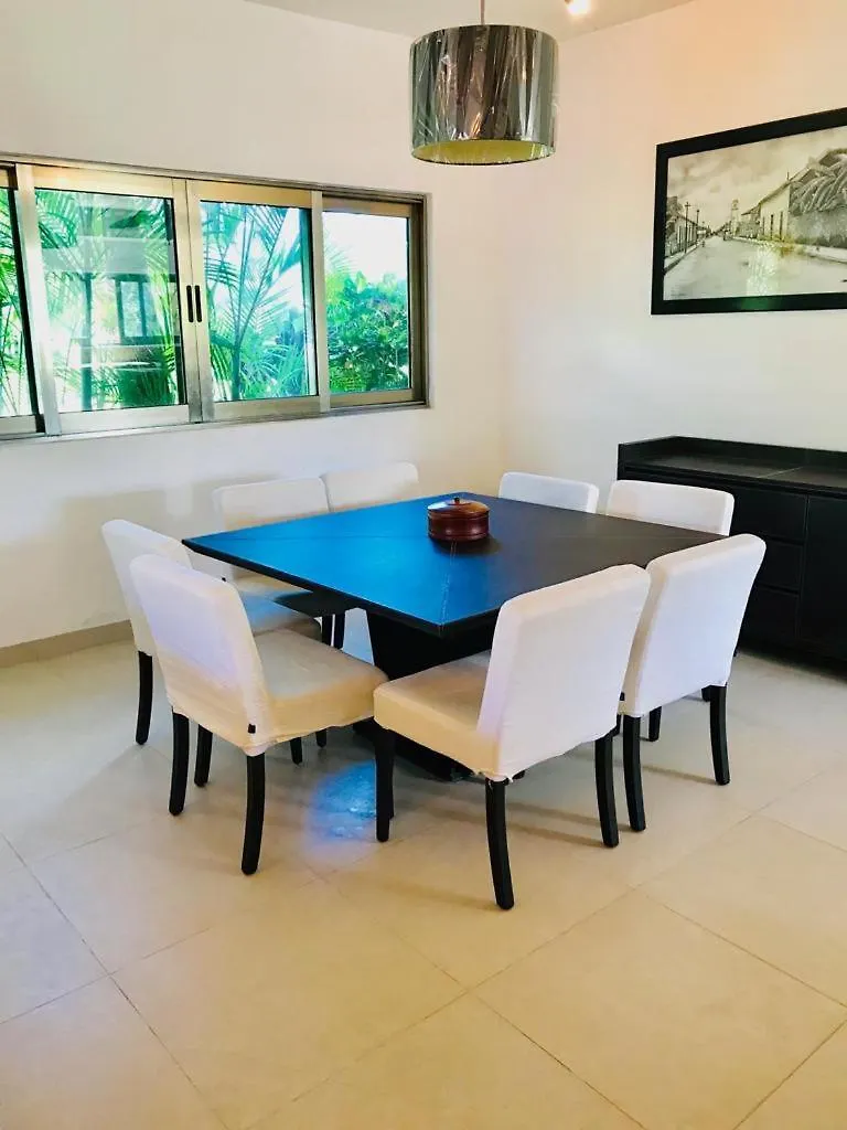Ocean Beach V.I.P Apartment Cozumel